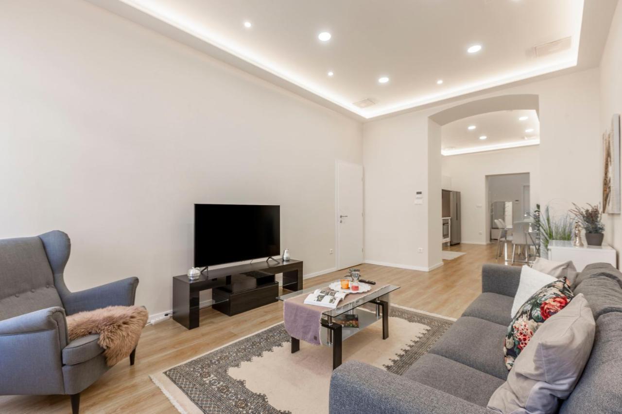 Exclusive Csengery Residence In The Heart Of Budapest Extérieur photo