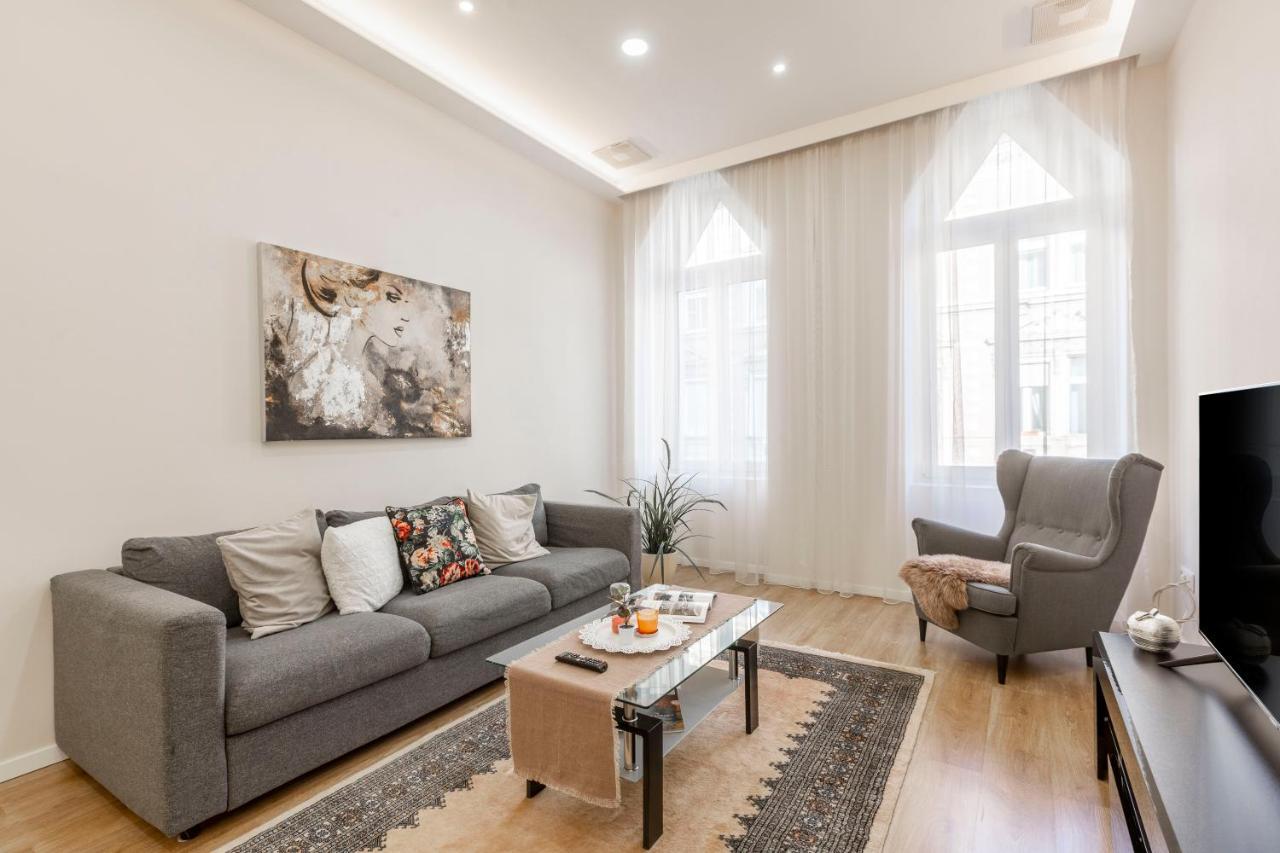Exclusive Csengery Residence In The Heart Of Budapest Extérieur photo